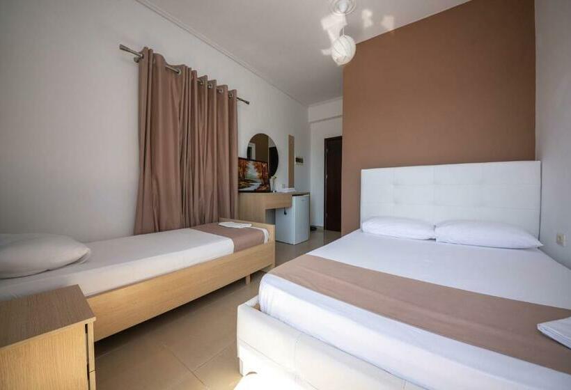 스탠다드 트리플 발코니 룸, Vale Deti Rooms