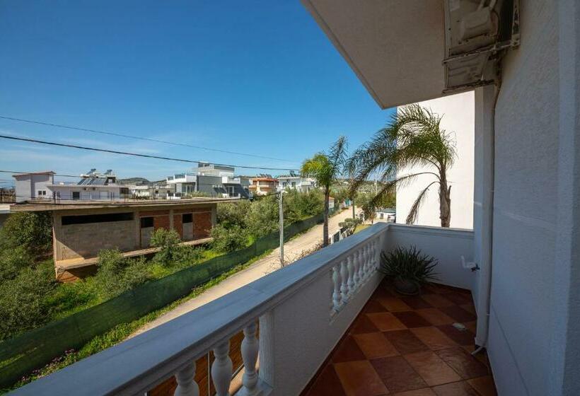 스탠다드 트리플 발코니 룸, Vale Deti Rooms