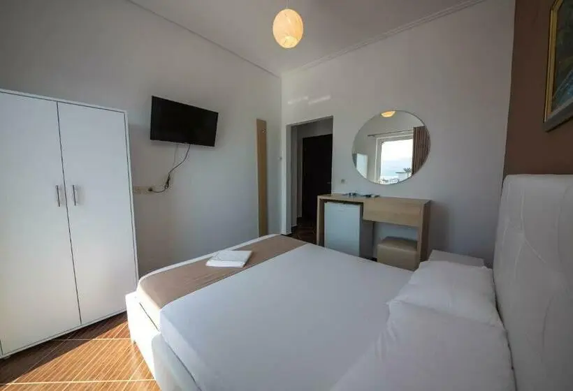 1 Bedroom Family Apartment with Balcony, Vale Deti Rooms