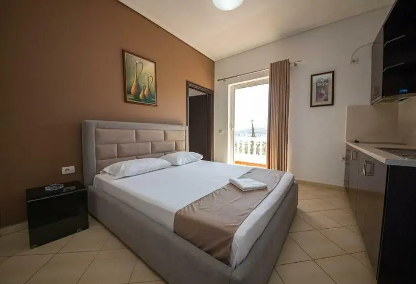 آپارتمان 1 خوابه با بالکن, Vale Deti Rooms