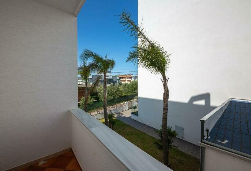 스탠다드 트리플 발코니 룸, Vale Deti Rooms