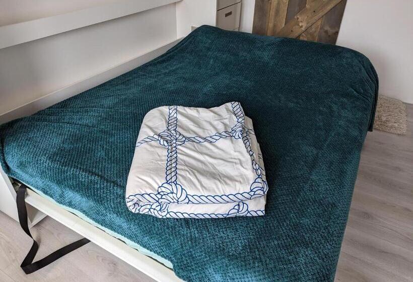 اتاق استاندارد, Ground Floor Studio & 2 Bikes