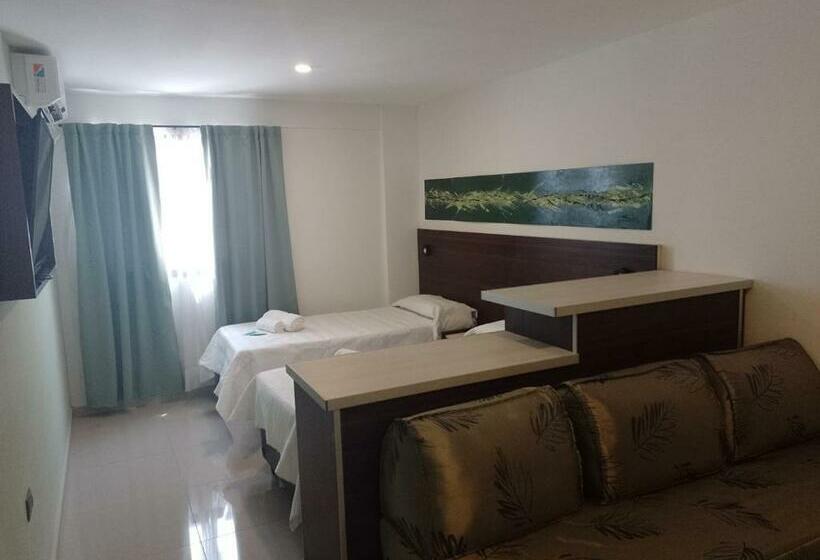 اتاق استاندارد سه نفره, Golden Ross Resort & Spa