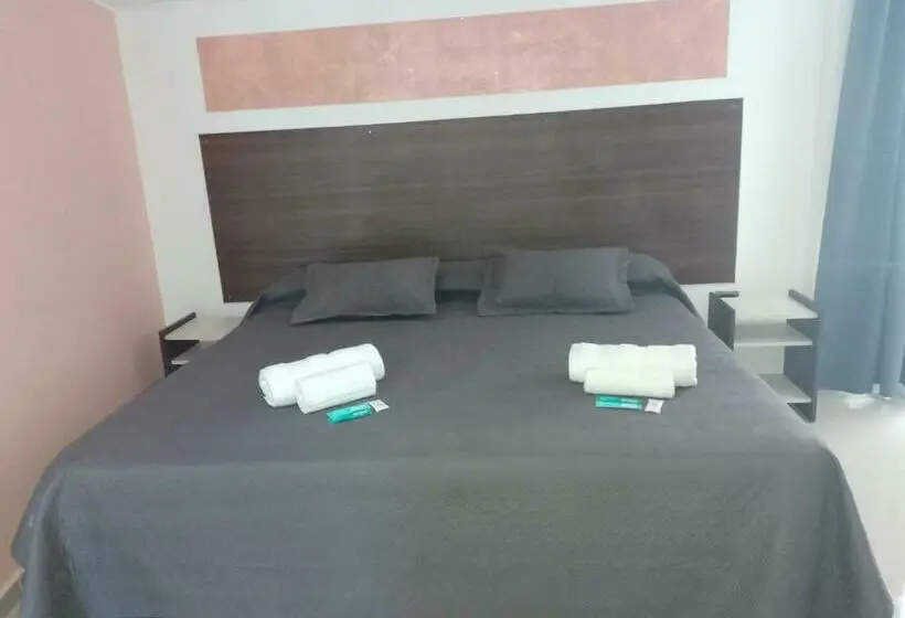 اتاق کلاسیک چهارنفره, Golden Ross Resort & Spa