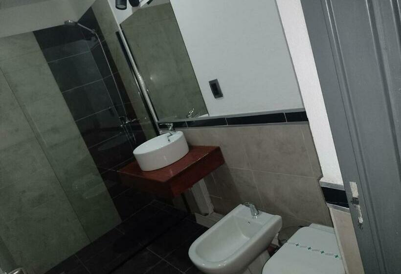 اتاق کلاسیک چهارنفره, Golden Ross Resort & Spa