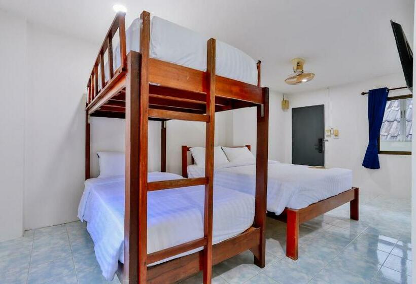 패밀리 스튜디오, Gp House Krabi Aonang Beach