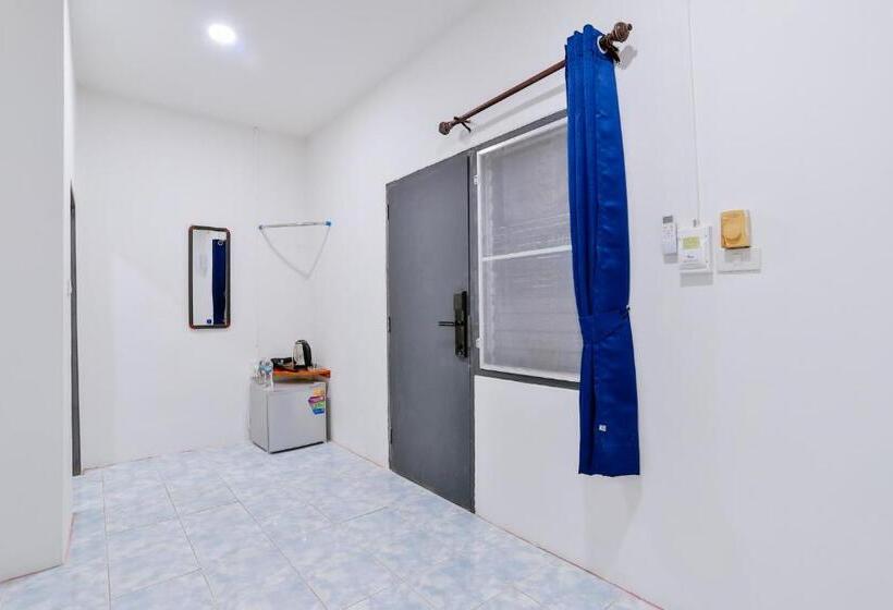 컴포트 트리플 룸, Gp House Krabi Aonang Beach