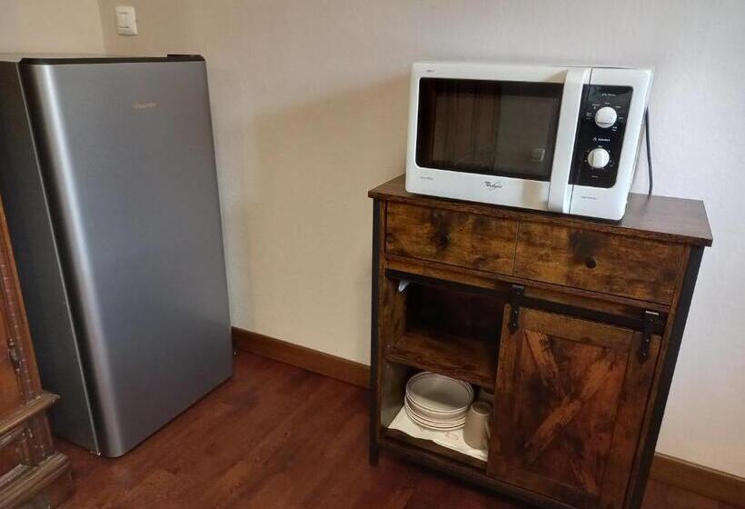 豪华房间, Borc San Pieri