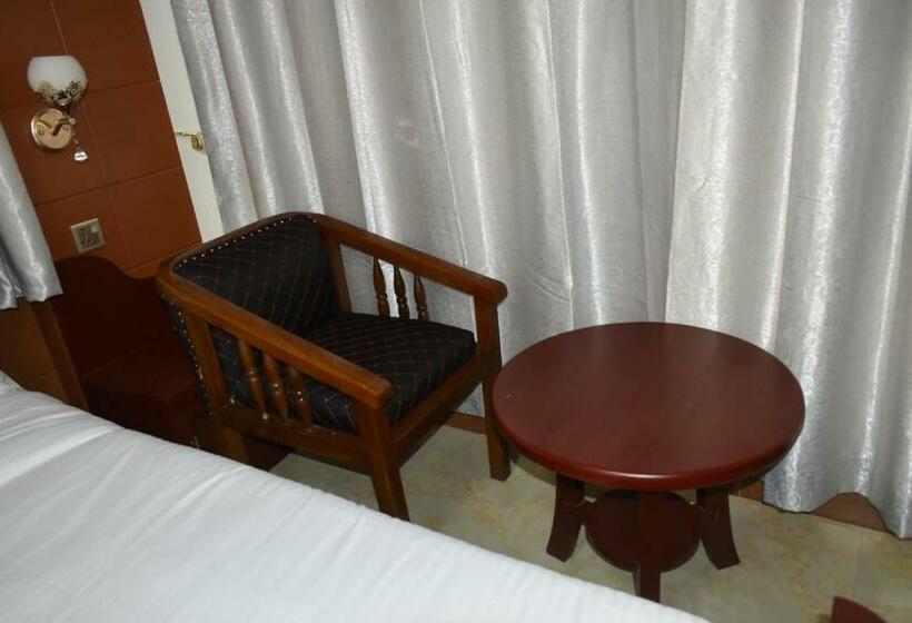 غرفة ديلوكس, Bwami Dubai Hotel Kasulu