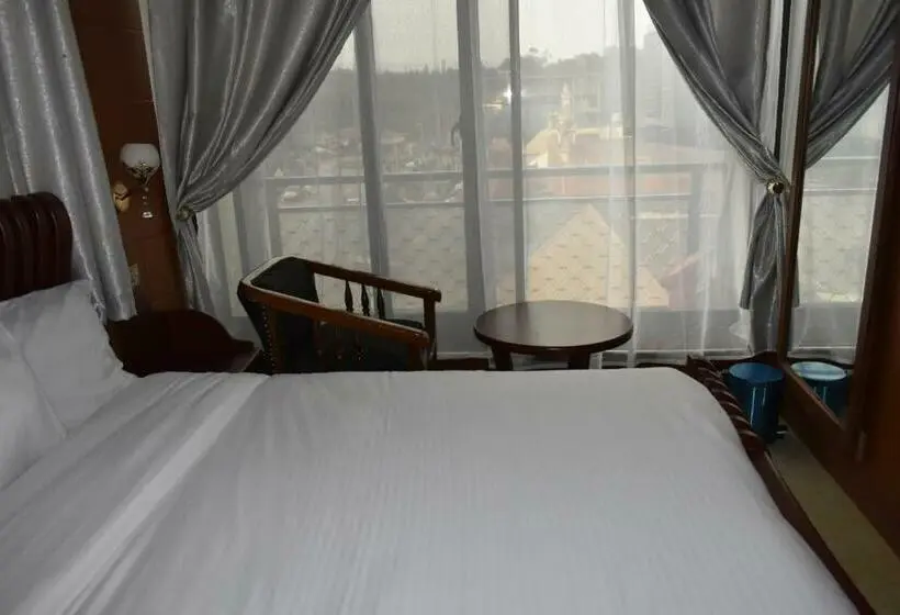 اتاق سوپریور, Bwami Dubai Hotel Kasulu