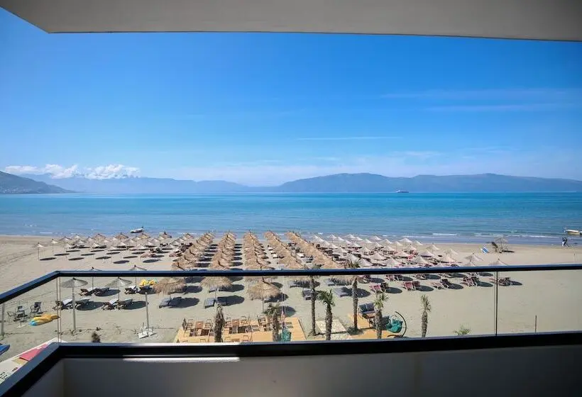 اتاق استاندارد با چشم‌انداز دریا, Sea & Sand