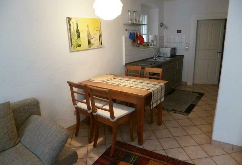 1ベッドルームアパートメント, Alter Winzerhof Weisenheim Am Berg E.k