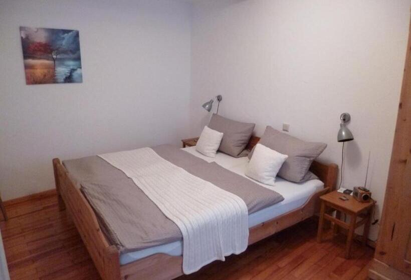 2ベッドルームアパートメント, Alter Winzerhof Weisenheim Am Berg E.k