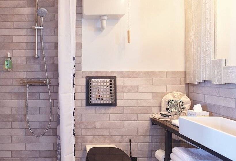 غرفة قياسية, Bretterbude Heiligenhafen