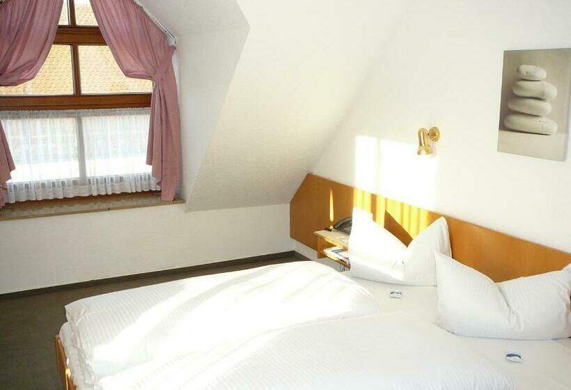 标准间, Garni Schmid