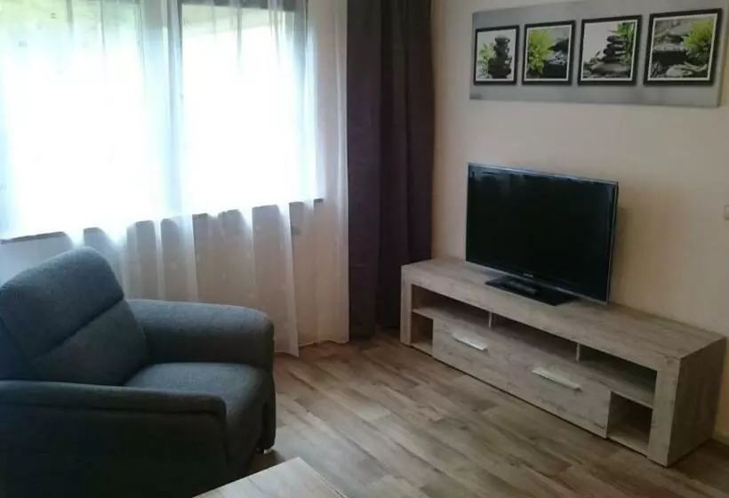 اتاق راحتی, Gasthof Hotel Schwarzes Roß