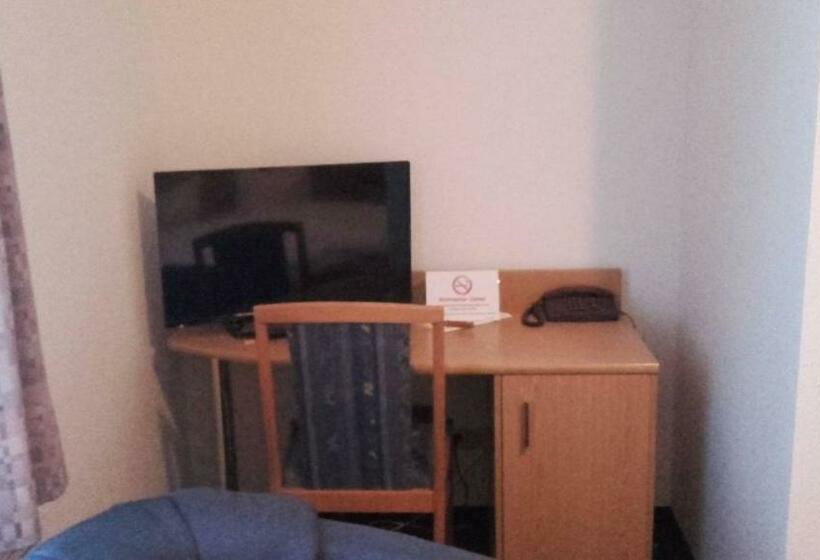 스탠다드 싱글 룸, Goldenes Schiff