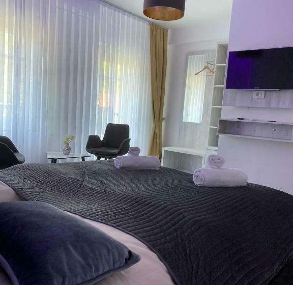 Номер Стандарт с Балконом, Heidepension Bispingen