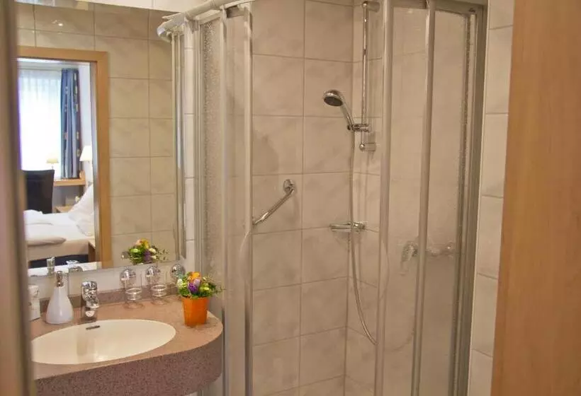 Standard-huone, Krone