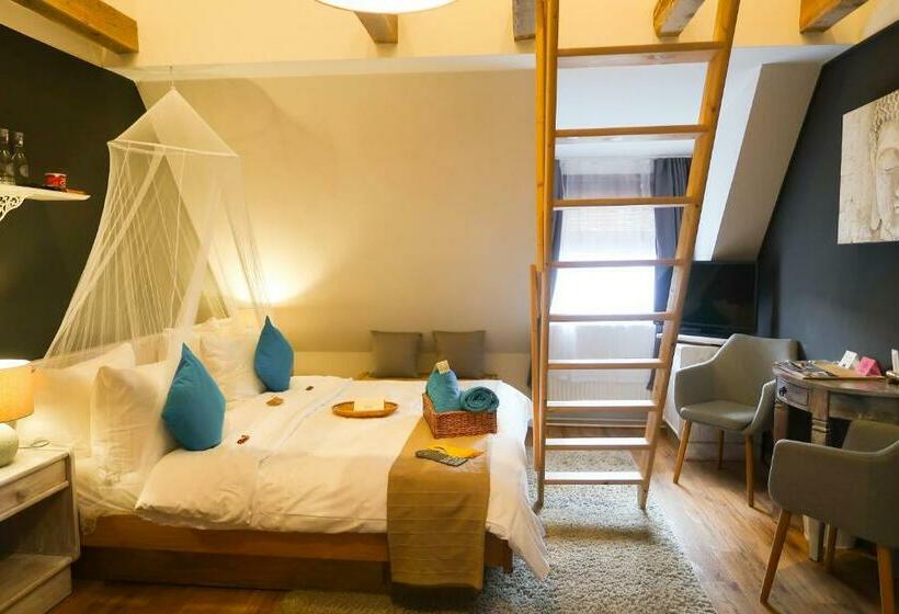 חדר סטנדרט שתי מיטות זוגיות, Lodge Seaside Boutique