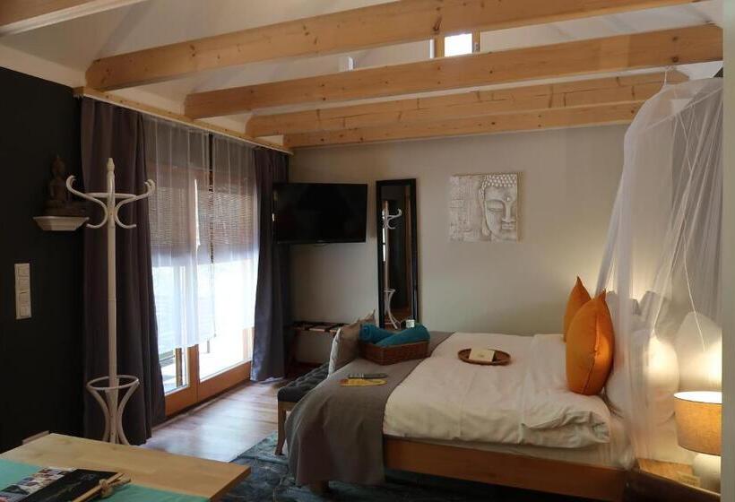 בקתה דלוקס, Lodge Seaside Boutique