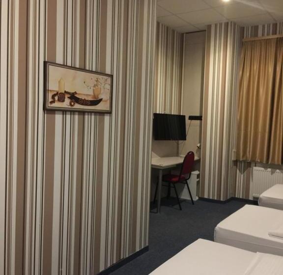 Четырехместный Номер Стандарт, New Fair Munich Messe