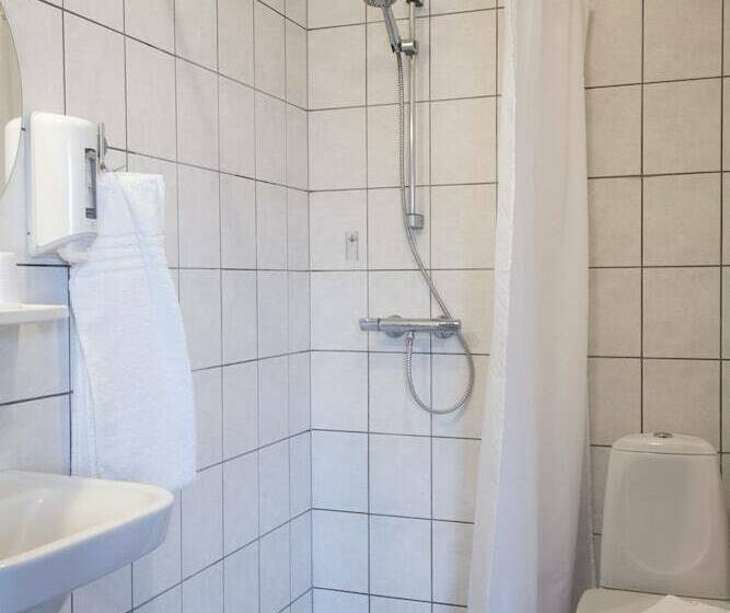 חדר סופריור נוף לגינה, Rønnes