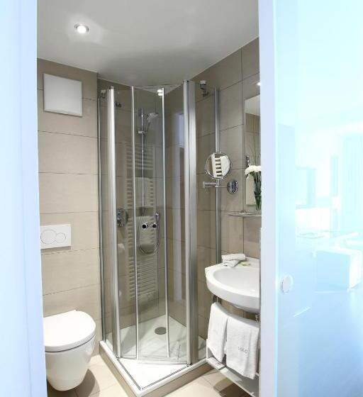 스탠다드 룸 호수 전망, Seepark Garni