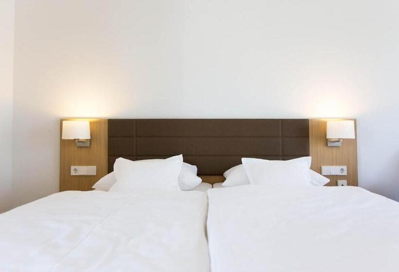 발코니 수피리어 룸, Seepark Garni