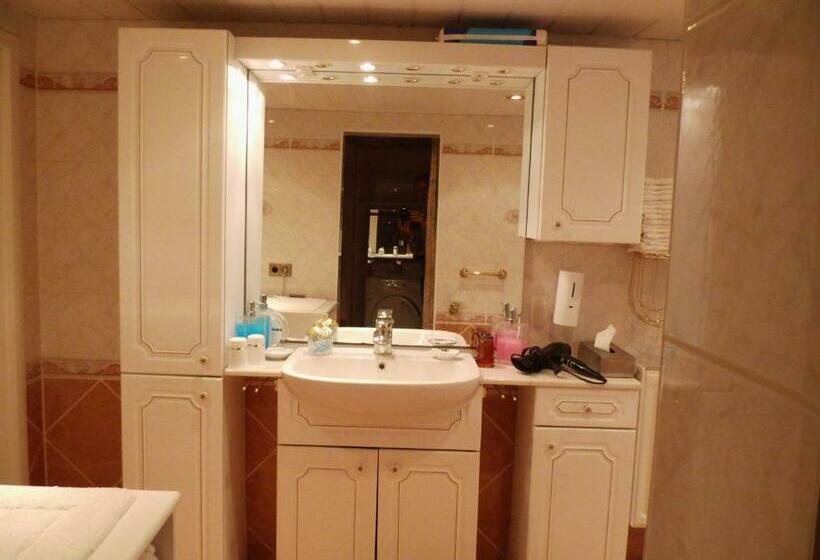 Номер Стандарт, Villa Bomberg