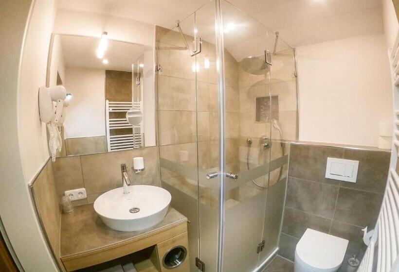 스탠다드 발코니 룸, Waldblick