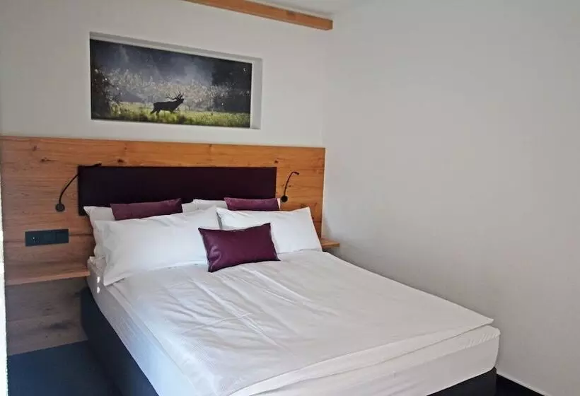 キングサイズベッドのスイートルーム, Waldeslust Apartments
