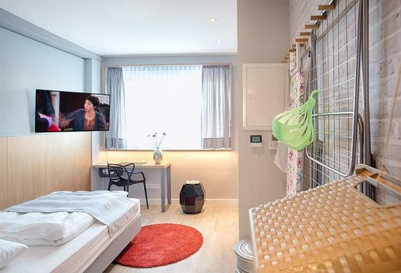 Estudio Estàndard, Mloft Apartments München