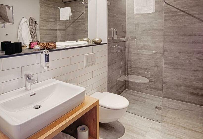 Estudio Estàndard, Mloft Apartments München