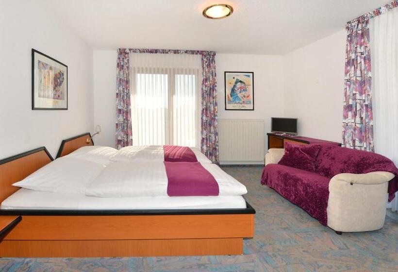 Номер Стандарт с Балконом, Rhön Hotel Sonnenhof Restaurant & Café