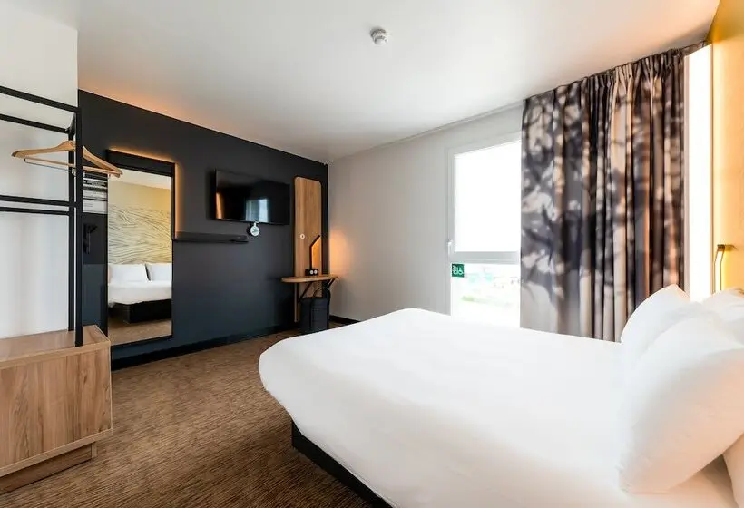 身障者適用スタンダードルーム, B&b Hotel Bordeaux Saint André De Cubzac