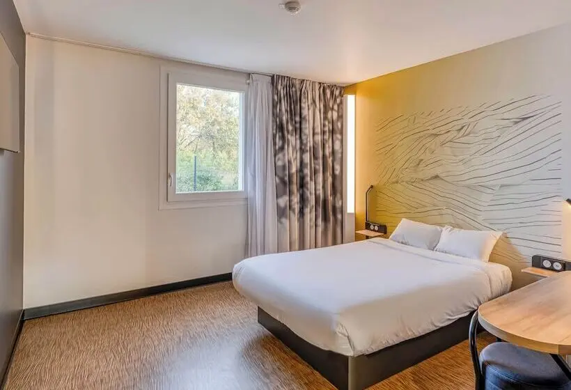身障者適用スタンダードルーム, B&b Hotel Bordeaux Saint André De Cubzac