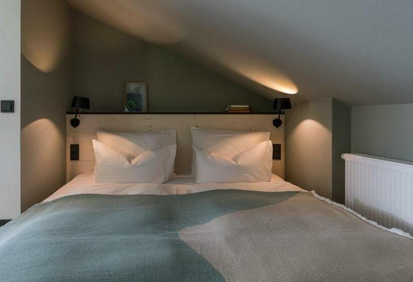 エコノミールーム, Blyb