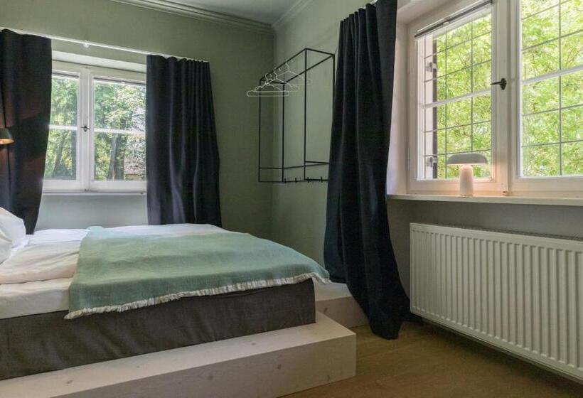 ベーシックルーム, Blyb