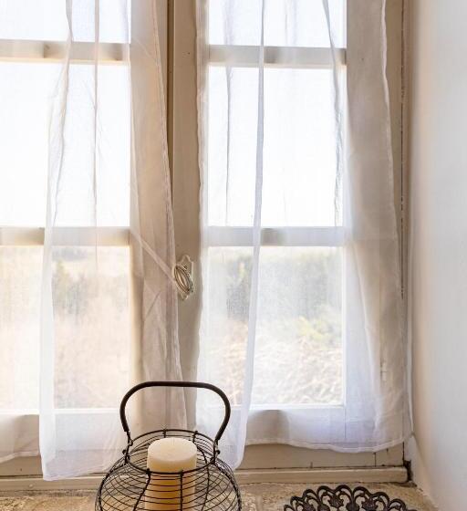 סוויטת ג'וניור, Maison Bournissac