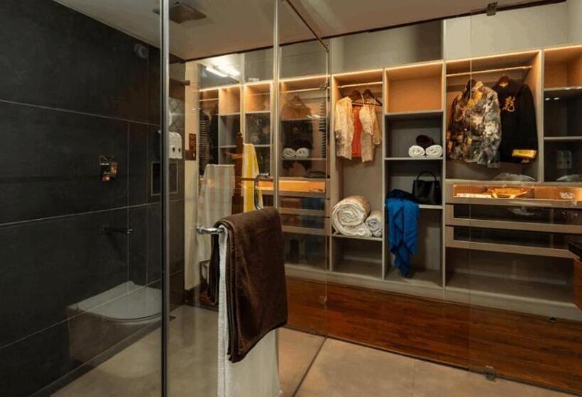 家庭间, Orchid Tree Wellness Retreat