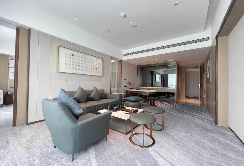 سوئیت با چشمانداز رودخانه, White Swan Vyv Hotel, Foshan