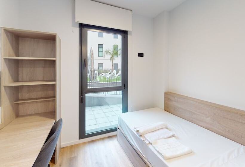 Номер Стандарт Индивидуальный, Micampus Alicante Student Residence