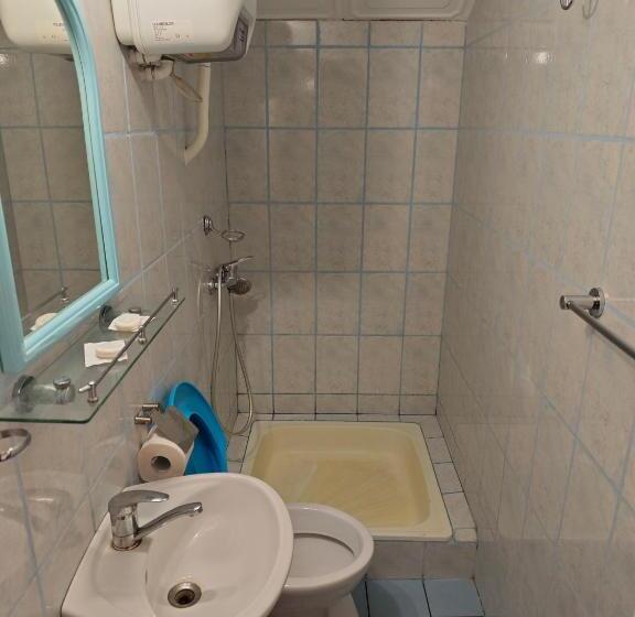 غرفة إقتصادية, Motel Azur Km36