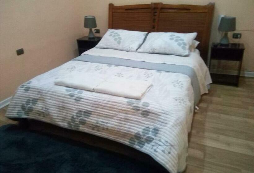 غرفة قياسية, Arauco Ovalle