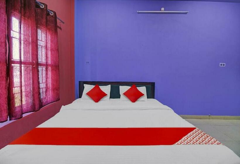 اتاق کلاسیک سه تخته, Flagship Brahmaputra Stay