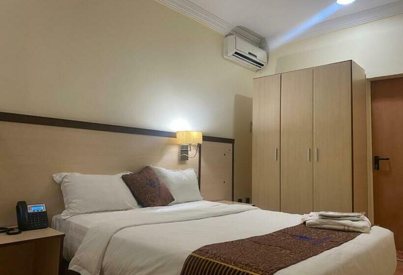 اتاق استاندارد, Hayatt