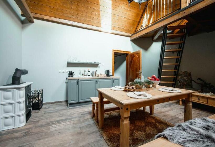 Апартаменты 1 Спальня, Hrad Kunzov Boutique Hotel & Spa & Restaurant