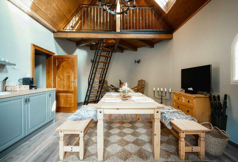 Апартаменты 1 Спальня, Hrad Kunzov Boutique Hotel & Spa & Restaurant