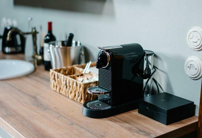 Апартаменты 1 Спальня, Hrad Kunzov Boutique Hotel & Spa & Restaurant